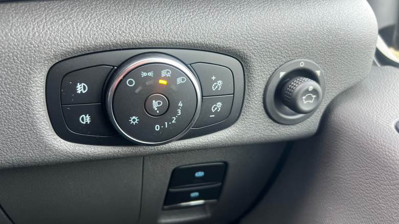 Ford Transit E-350 L3 Rwd 135kW 68kWh H2 Trend Van Auto